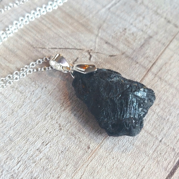 Black Tourmaline Necklace Natural Stone Pendant - Picture 3 of 5
